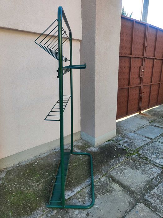 Стелаж за профили и аксесоари