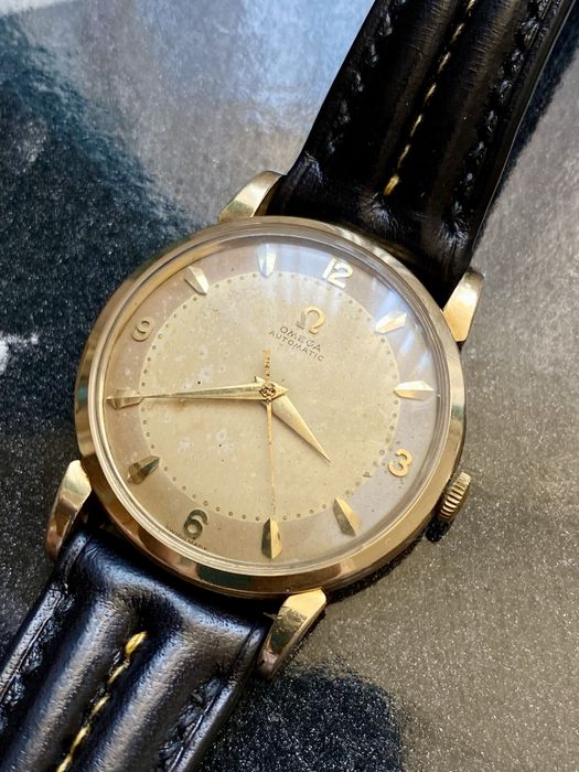 Ceas Omega Automatic Bumper, an 1952, Two-Tone Cadran