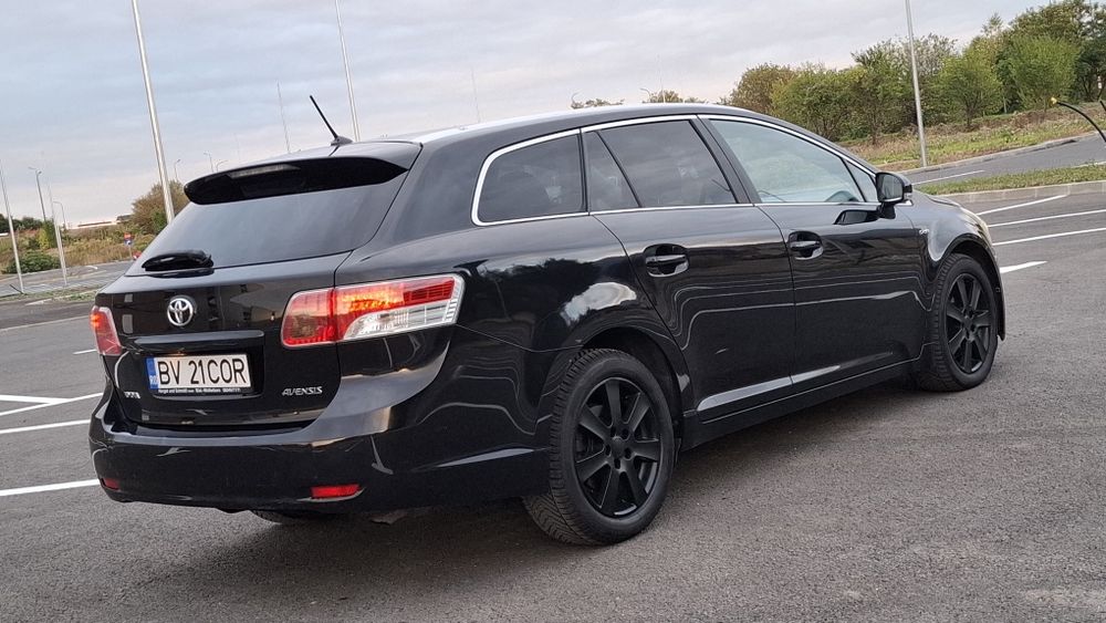 TOYOTA Avensis 2011 — imagine 5