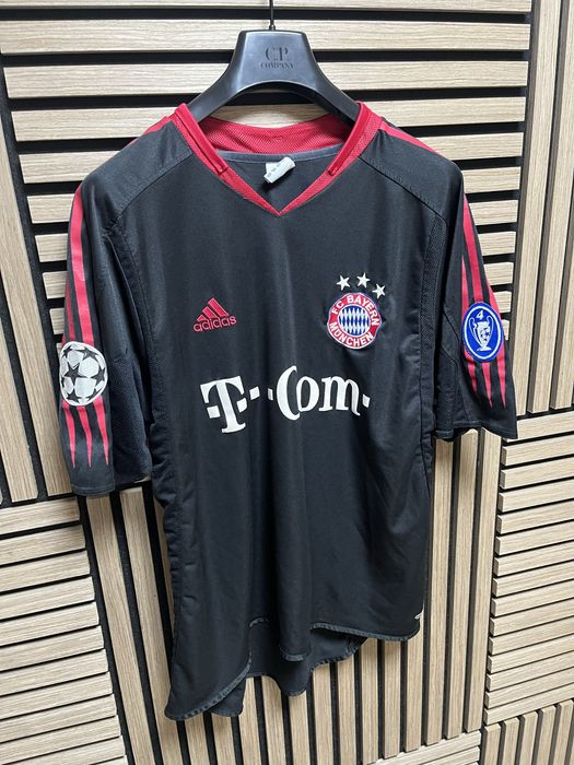 ADIDAS Bayern Munchen Шампионска Лига сезон   2004-2005 - #31 Бастиан Швайнщайгер размер Л / Оригинал