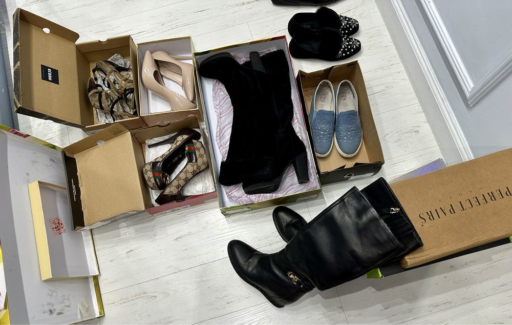 Зимние сапоги женские