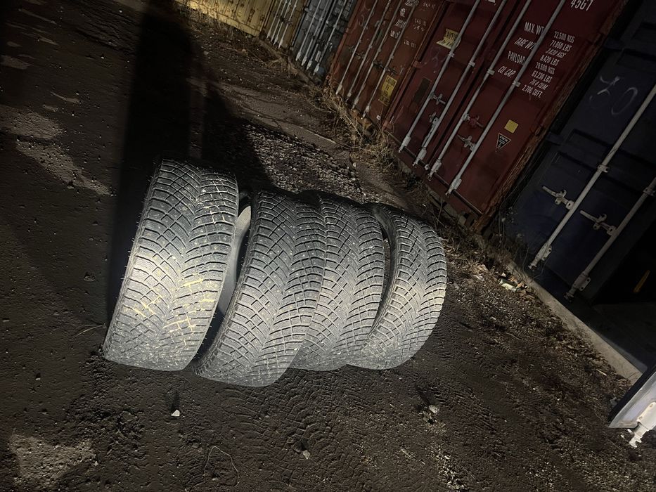 Michelin X-Ice North 4 шипы