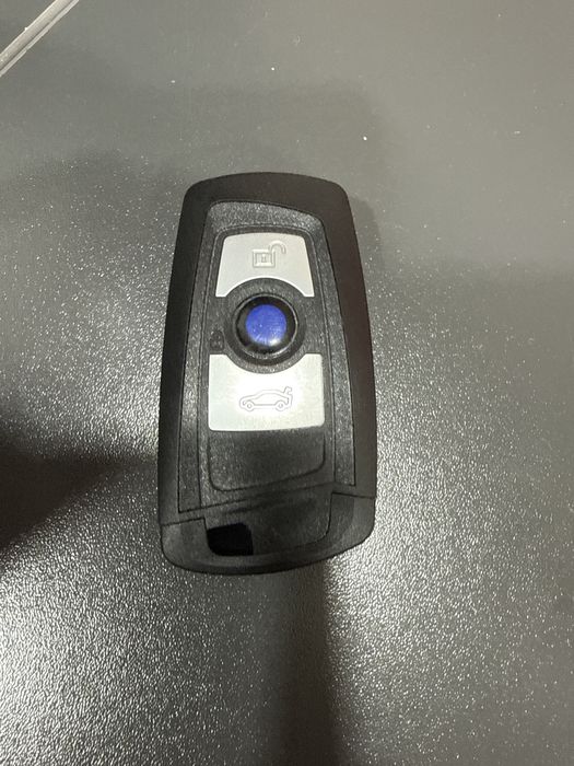 Cheie chei auto/Chei Bmw/Audi/ Key chei cu cip,telecomenzi auto.
