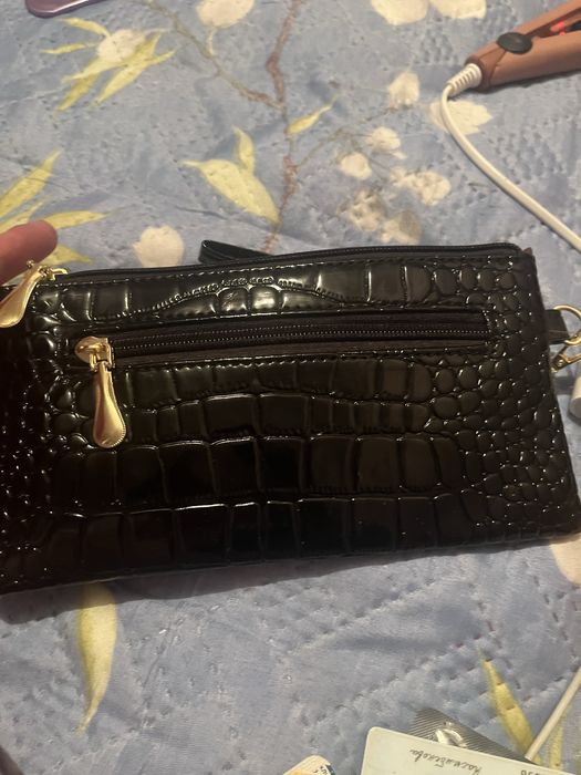 Продам срочно кошелек новый