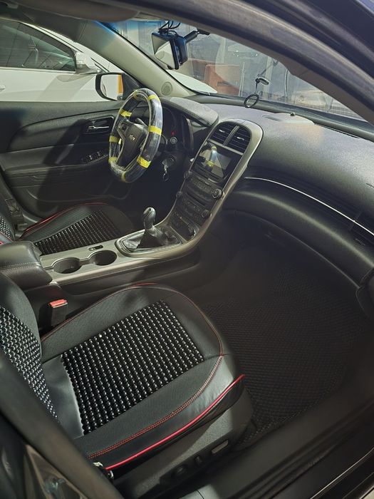 Chevrolet Malibu 1 sotiladi