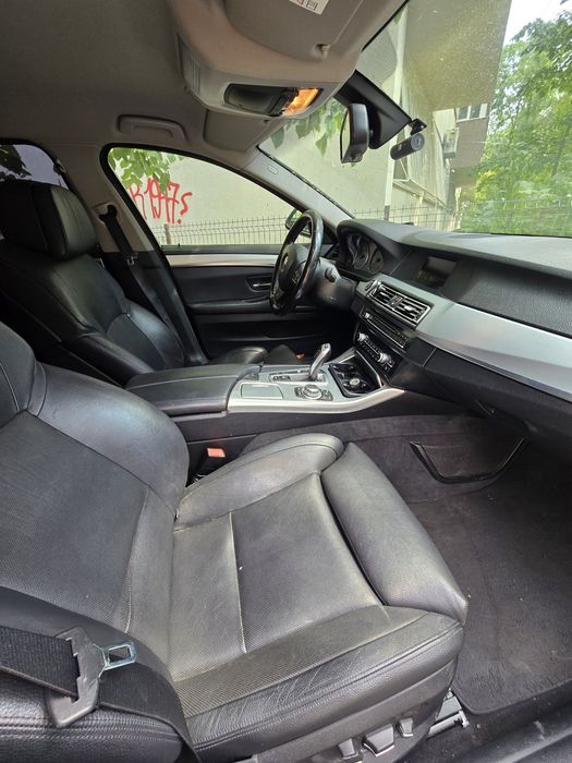 BMW 525d xDrive F10 (2012) - 218 CP / Scaune Comfort Ventilate