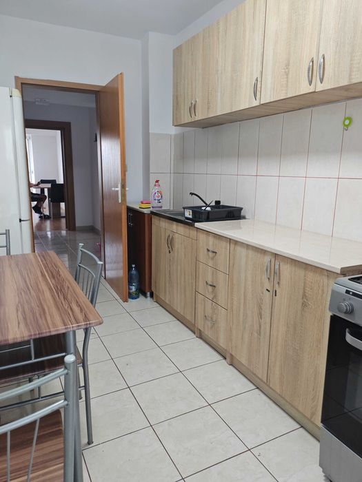 Apartament de inchiriat
