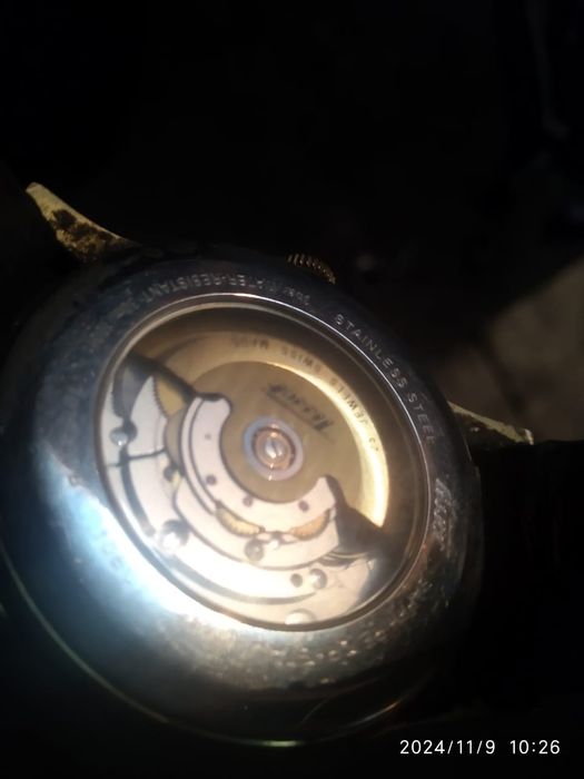 Часы наручные Tissot