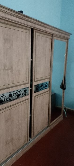 Спальный гарнитур