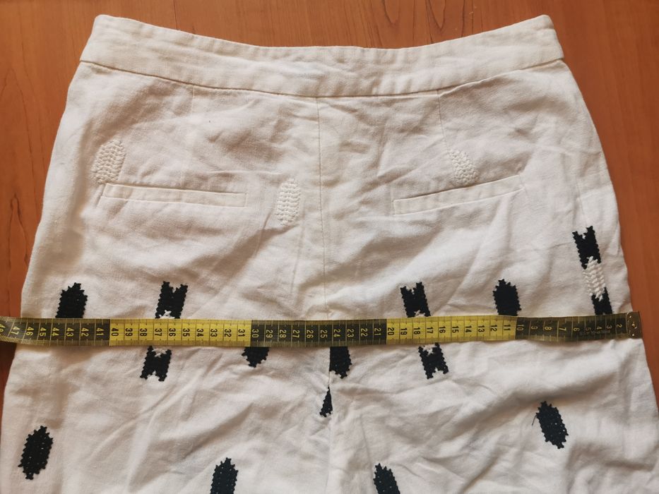 Pantaloni Zara in și vâscoză, mărimea M