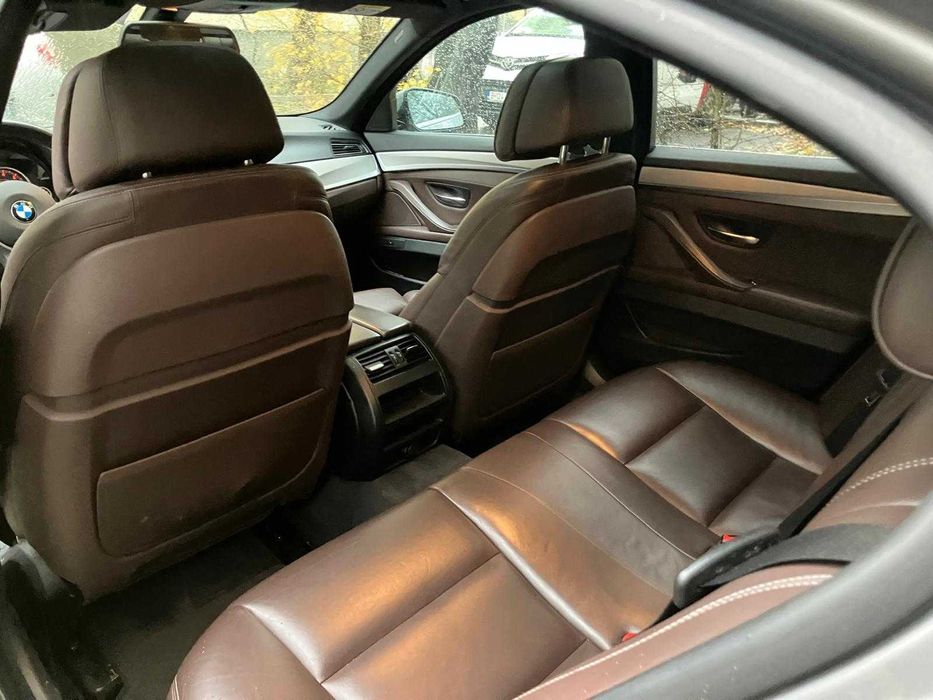 Auto BMW 528i xDrive
