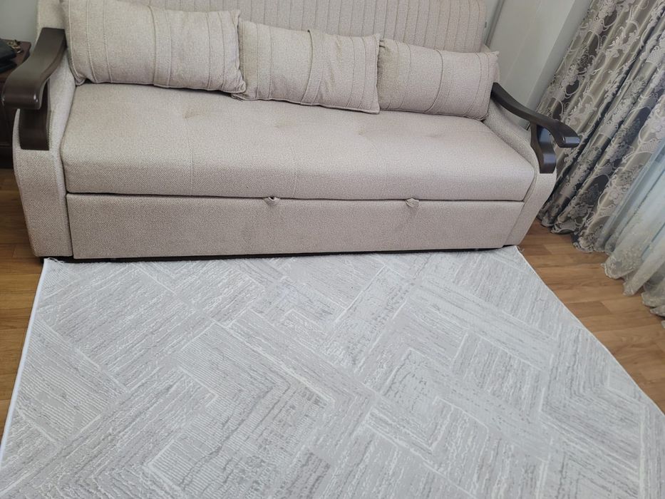 Продам новый диван