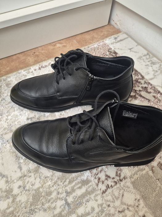 Продам весенний классический обувь