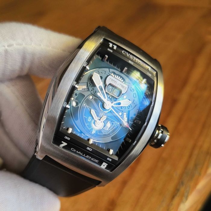 Cvstos Challenge Twin-Time