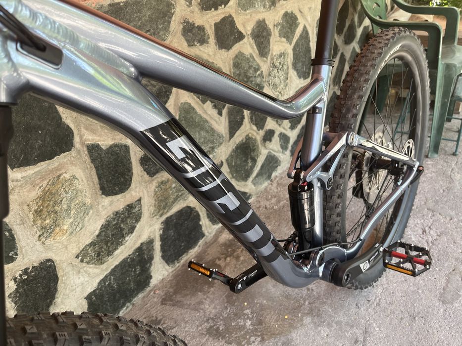 Giant Stance 2 2024 M 29”