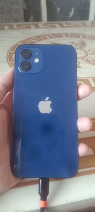 Айфон 12 75% аккум