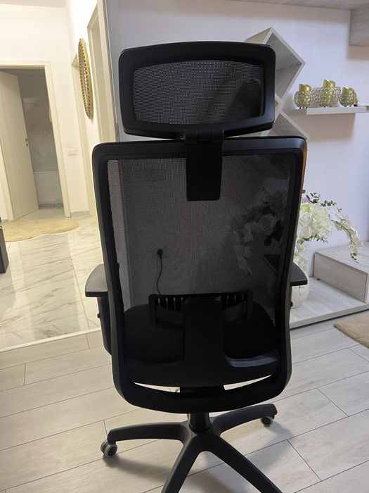 Scaun ergonomic birou