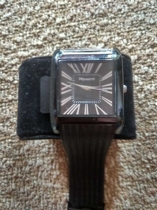 Мъжки часовник НОВАТИ