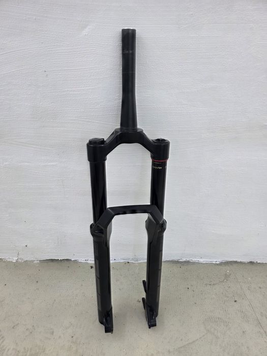 RockShox ZEB Select Charger RC 29" 170mm DebonAir+ Tapered Boost furca