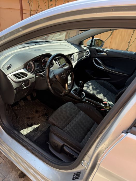 Opel Astra 1.6cdti