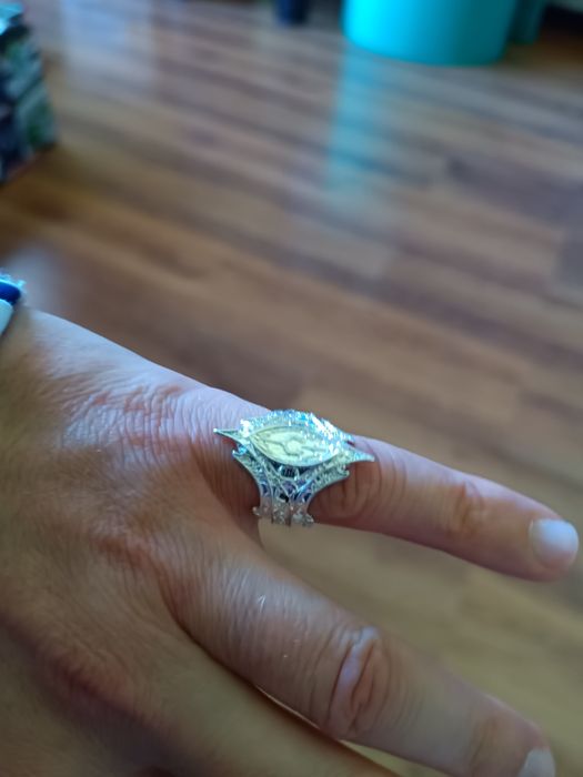 Метални пръстени