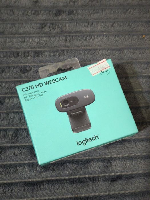 Веб-камера logitech(новая)