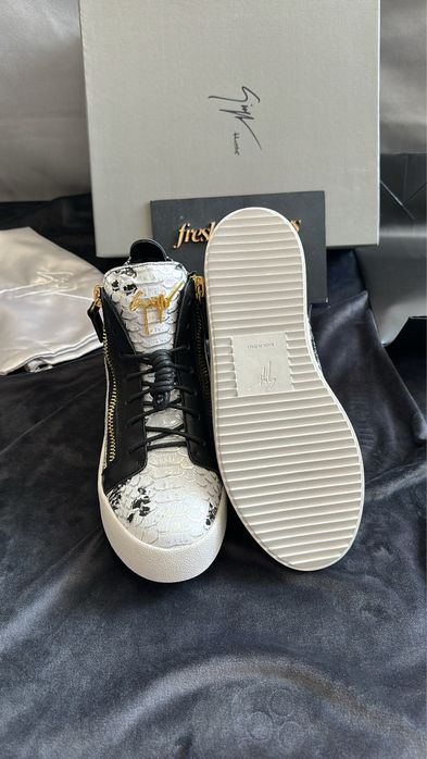 Giuseppe Zanotti size 40