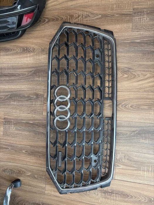 Grila bara fata Audi a8 2023