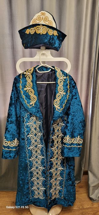 Продаю НОВЫЕ ШАПАН по 2000