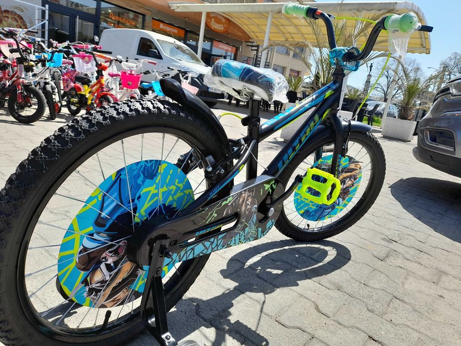 CROSS Велосипед 20" Ultra Kiddy черен