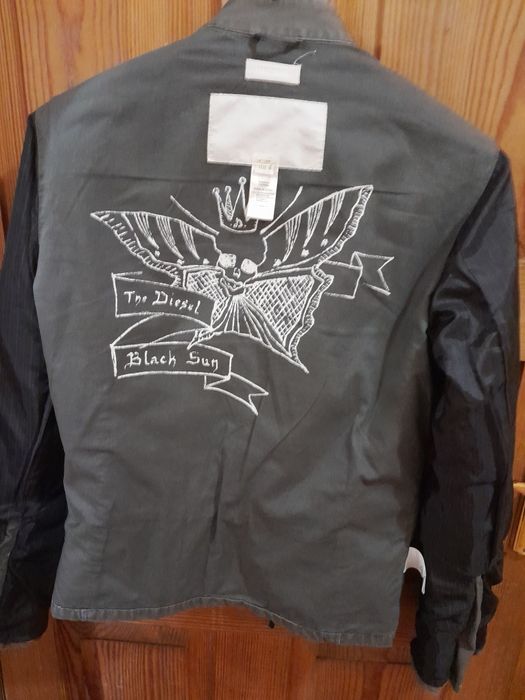 Продам куртку DIESEL.
