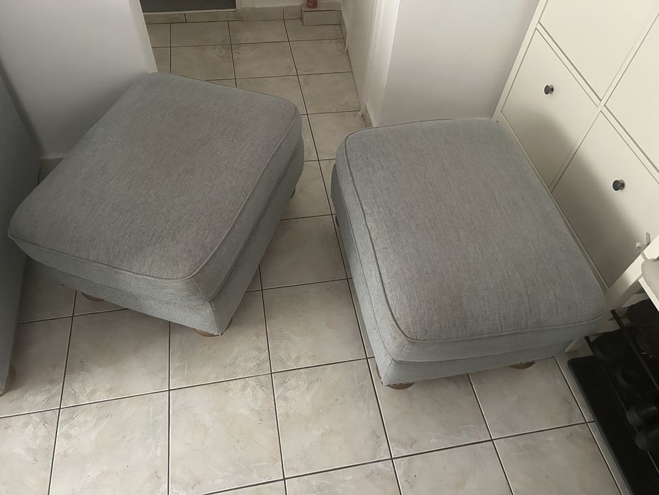 Set canapea si tabureti Mobexpert