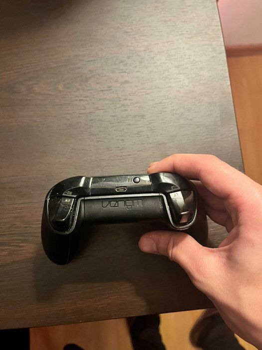 Xbox One, Series Контролер