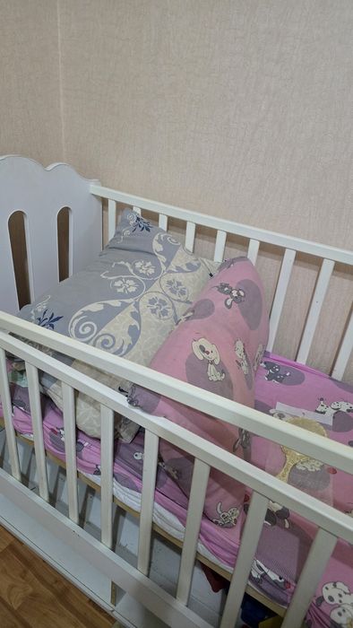 Детская кроватка