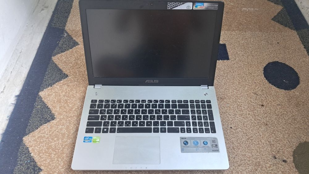 Продаю ноутбук Asus