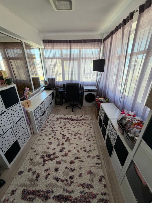 Apartament 2 camere (in acte) compartimentat in 3 camere  Tomis Plus