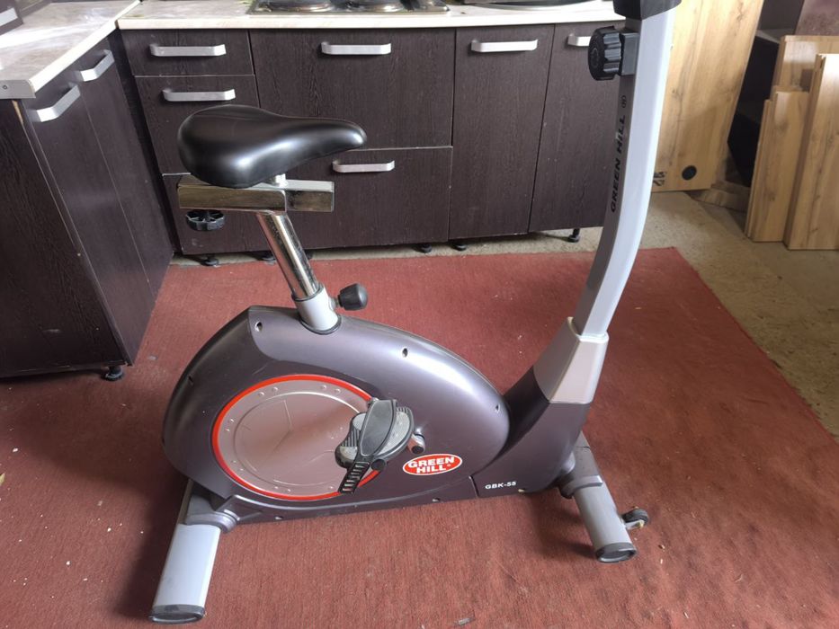 Продается велотренажер почти в новом состоянии