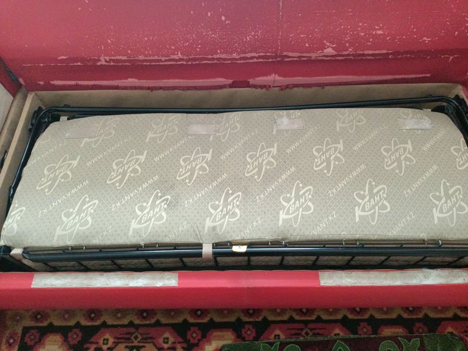 Диван б/у угловой