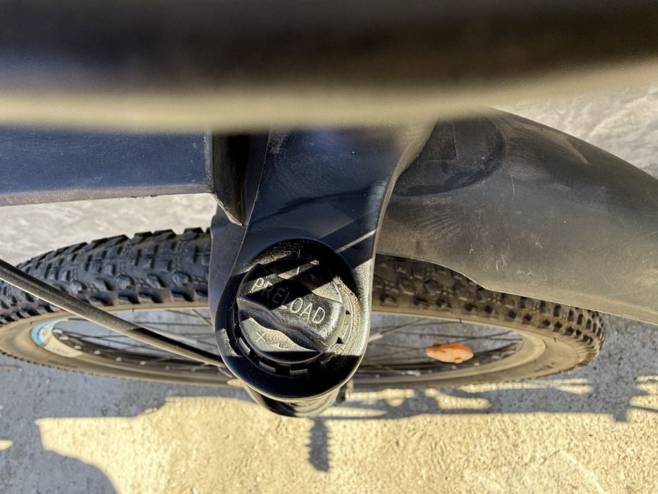 Bicicleta Kross Hexagon si Ultra Nitro frane hidraulice roti 29