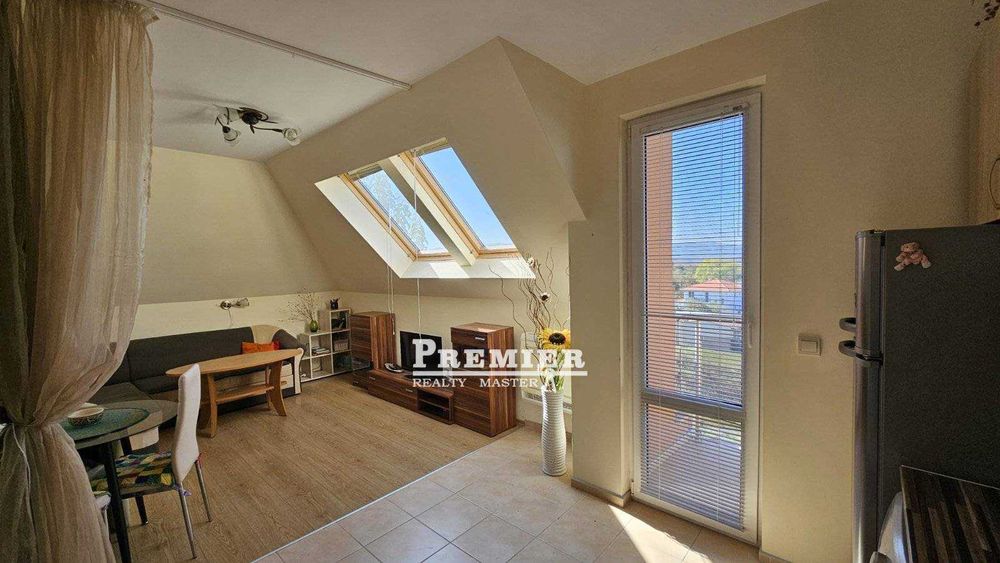 Продава се Двустаен апартамент в Черноморец - 70 кв.м за 1429 €/кв.м - Снимка #12