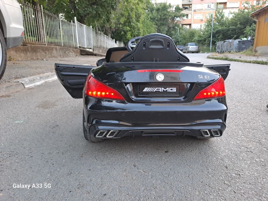 Детска кола MERCEDES SL 63 AMG