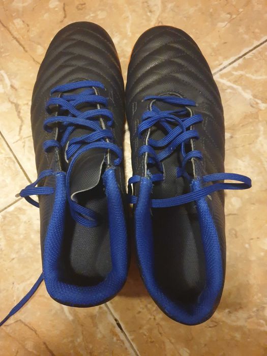 Crampoane Adidas