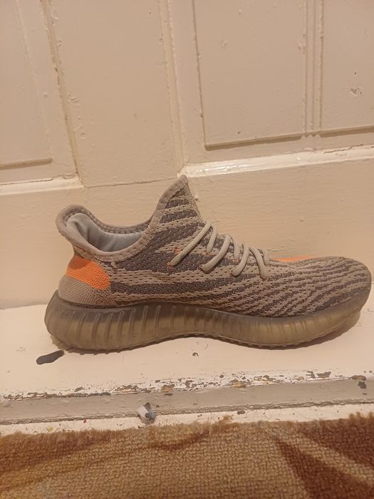 Yeezy Boost 350 Beluga