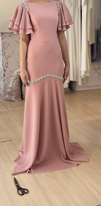 Rochie eleganta roz