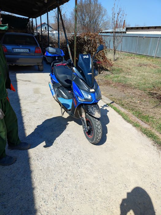 Продам мопед 150куб