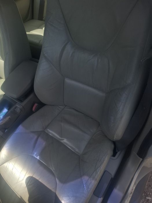 Volvo V 70 AWD  2.4 бензин турбо  4x4 2001 година автоматик