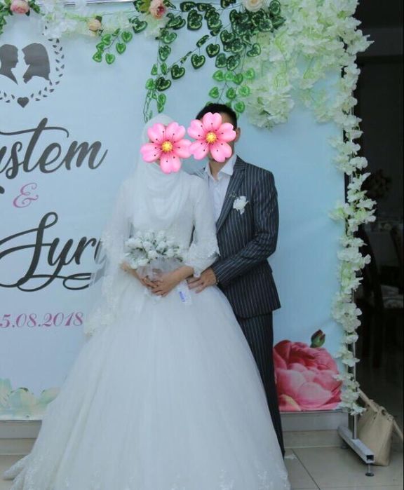 Свадебное платье