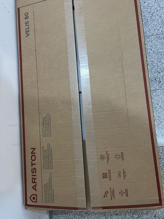 Бойлер ARISTON VELIS 80