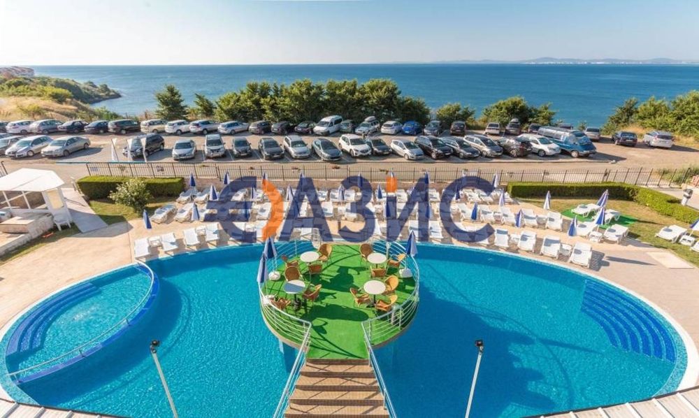 Продава се Двустаен апартамент в с. Равда, Област Бургас - 65 кв.м за 839 €/кв.м - Снимка #2