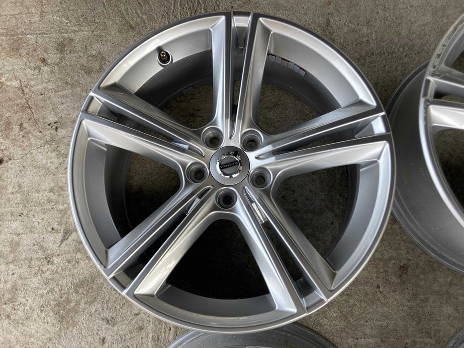 Оригинални джанти Volvo / Волво 18" 5х108